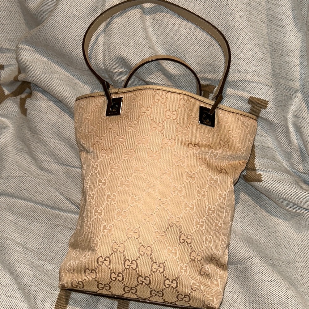 GUCCI GG Mini Tote